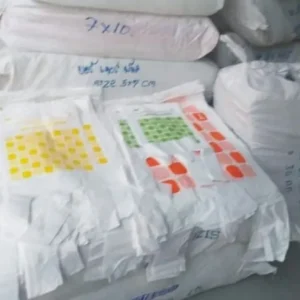 T-shirt logo plastic type